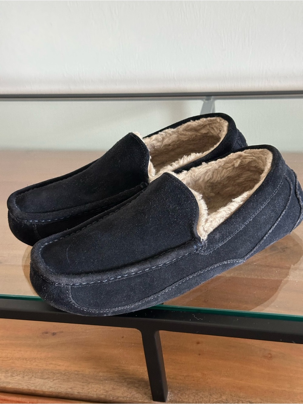 UGG Men Dark Navy Ascot Loafer Leather Shearling Lining Size 10